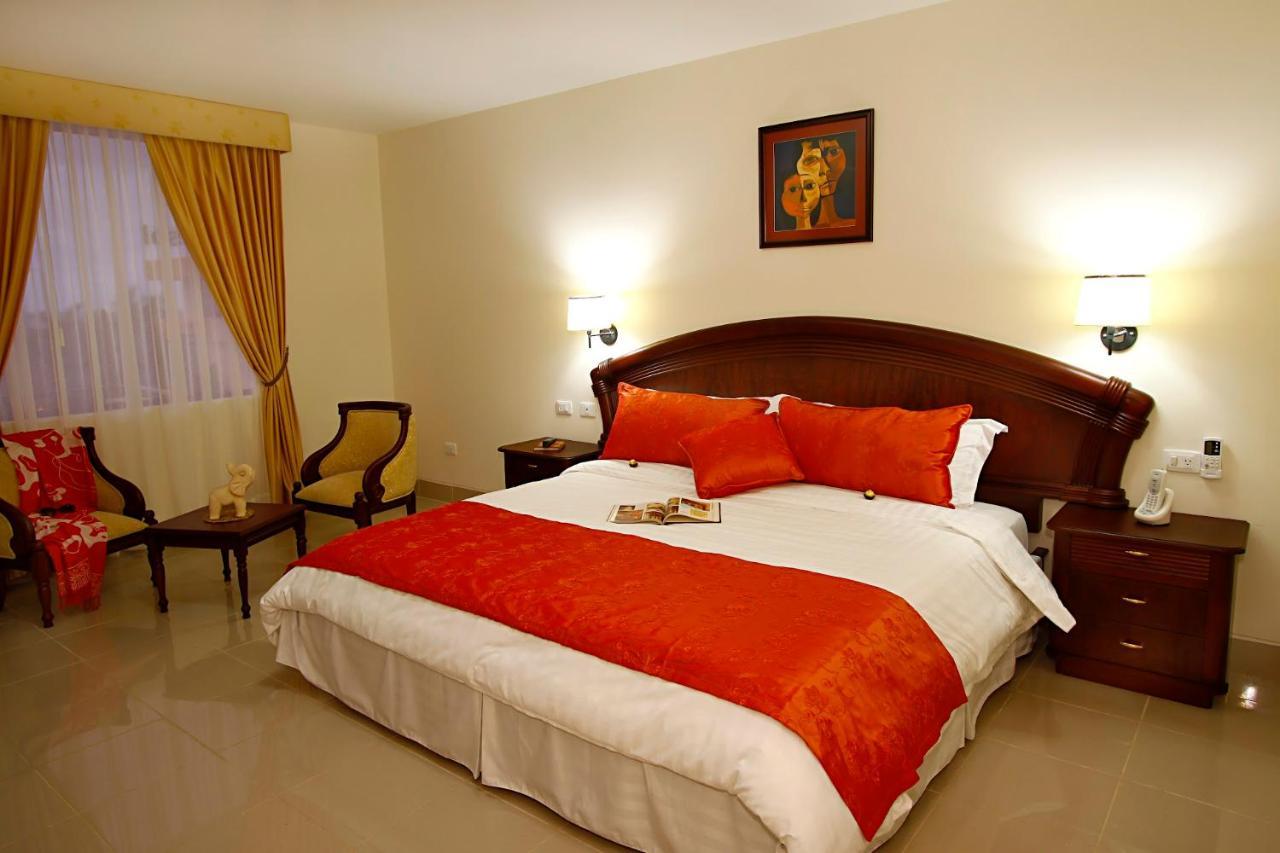 Hotel Club Del Sol Atacames Extérieur photo