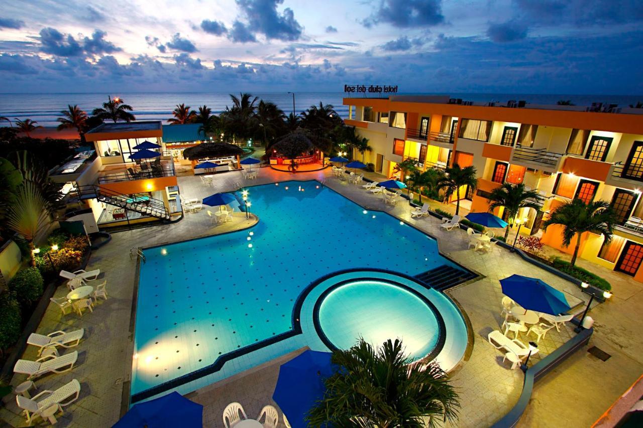 Hotel Club Del Sol Atacames Extérieur photo